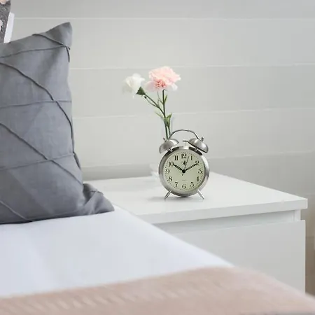 Trindade Family W/ Parking Place Apartman *