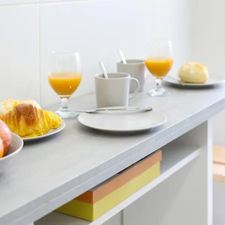 Apartman Trindade Family W/ Parking Place