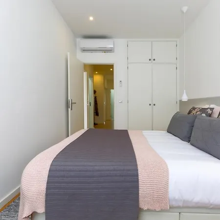 Trindade Family W/ Parking Place Apartment *