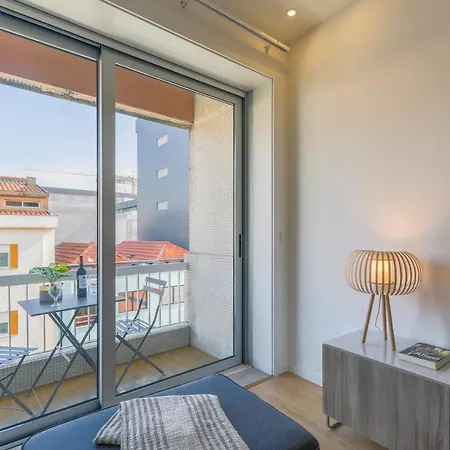 Trindade Family W/ Parking Place Appartement *